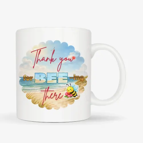 Mok met de tekst “Thank you for BEE -ing there” met schattige bij in strand thema