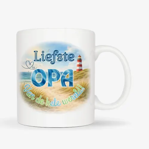 Mok met afbeelding van strand en vuurtoren met de tekst: Liefste opa van de hele wereld