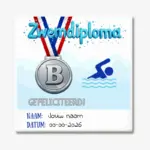 Cadeau tegeltje zwemdiploma B met medaille opdruk en letters gefeliciteerd gepersonaliseerd met naam en datum.
